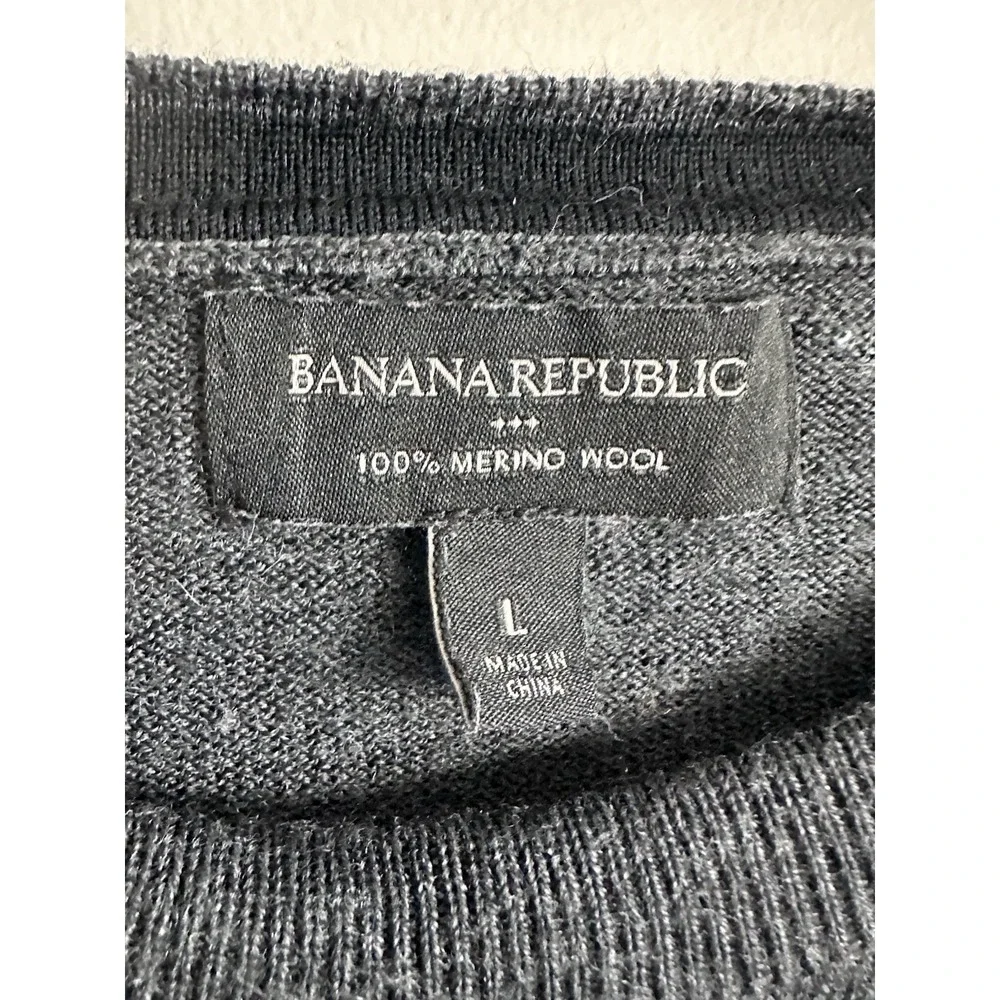 Banana Republic 100% Merino Wool Crew Neck Sweater Mens Charcoal Grey Knit LARGE